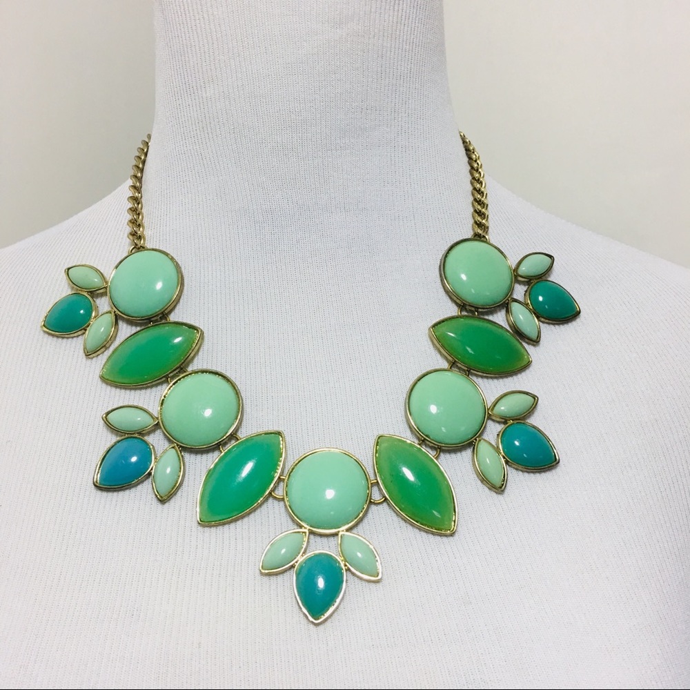 Turquoise Blue Green Acrylic‎ Statement Necklace